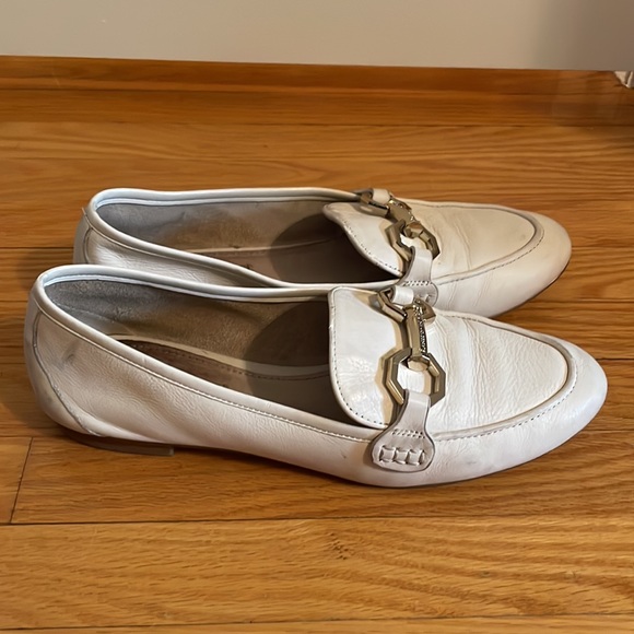 Cream coloured loafers - Picture 2 of 4
